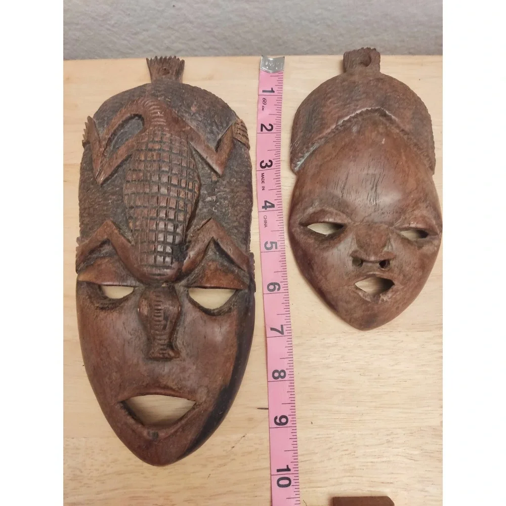 Set Of 2 Vintage African Tribal Masks Hand-Carved Wall‎ Hanging
